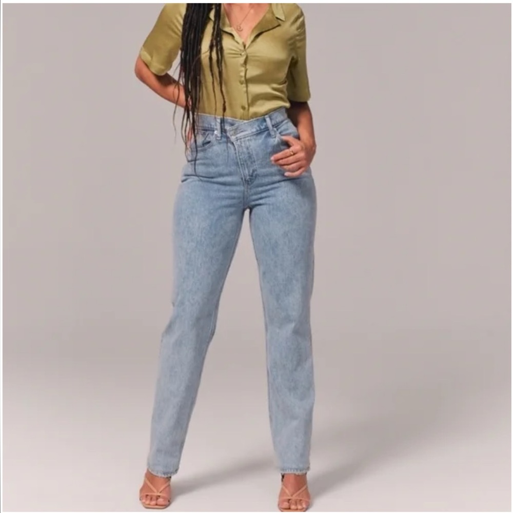 Abercrombie & Fitch 90s Straight High Rise Crossover CURVE LOVE | 10/30